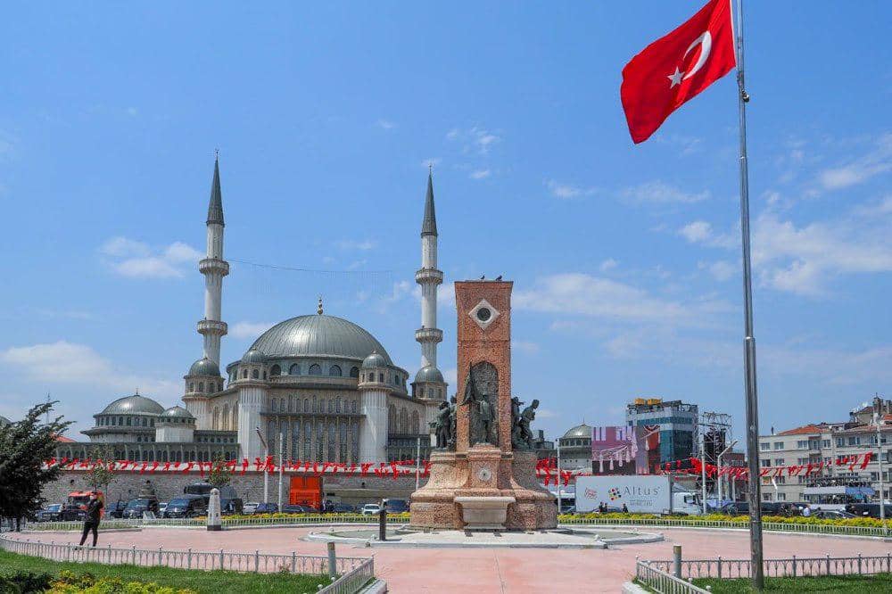 Taksim Square di Istanbul, Turki