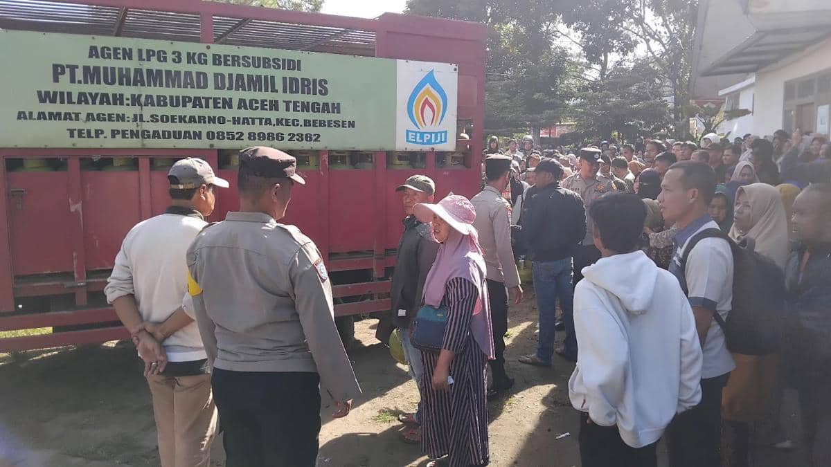 Antrean elpiji 3kg di Aceh Tengah (dok.Polres Aceh Tengah)