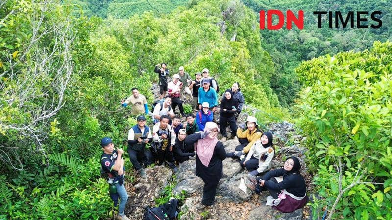 gunung parung IKN.jpg