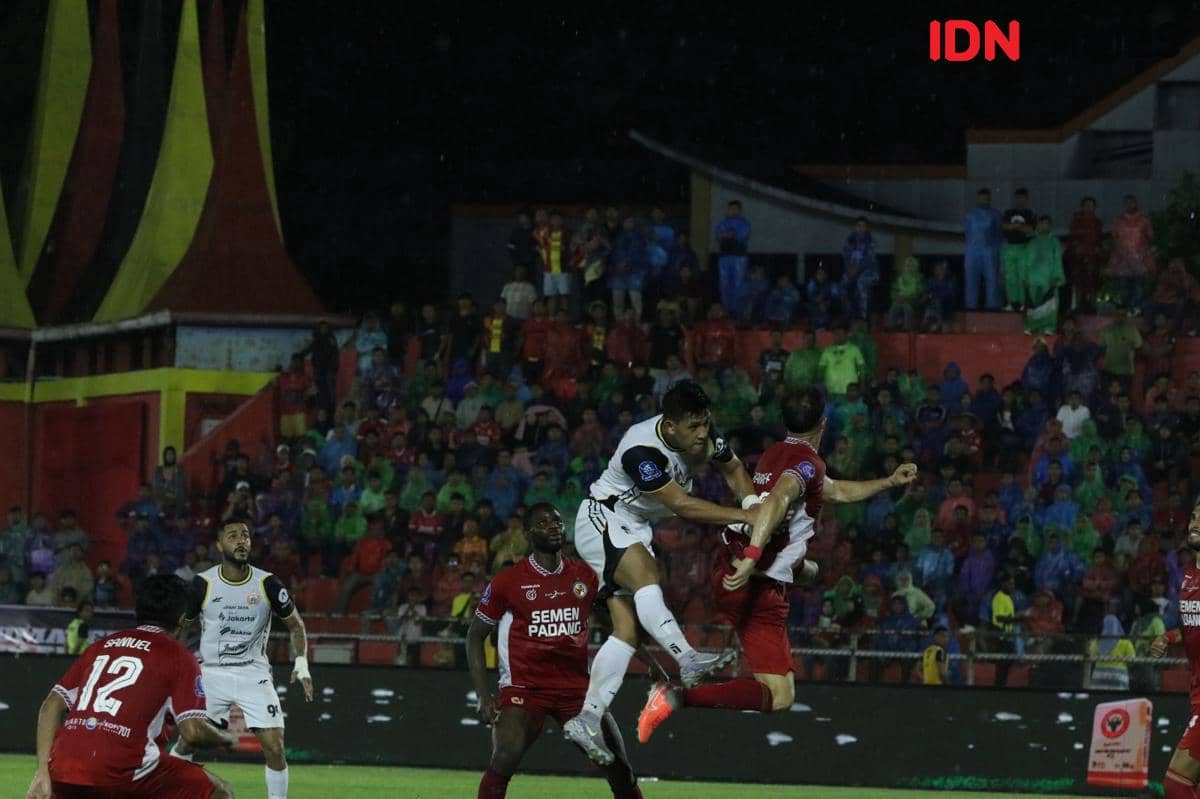 Laga Semen Padang lawan Persija di Super League 2025/26