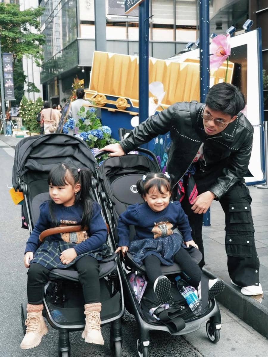 Keluarga Atta Halilintar liburan di Shenzhen, China.