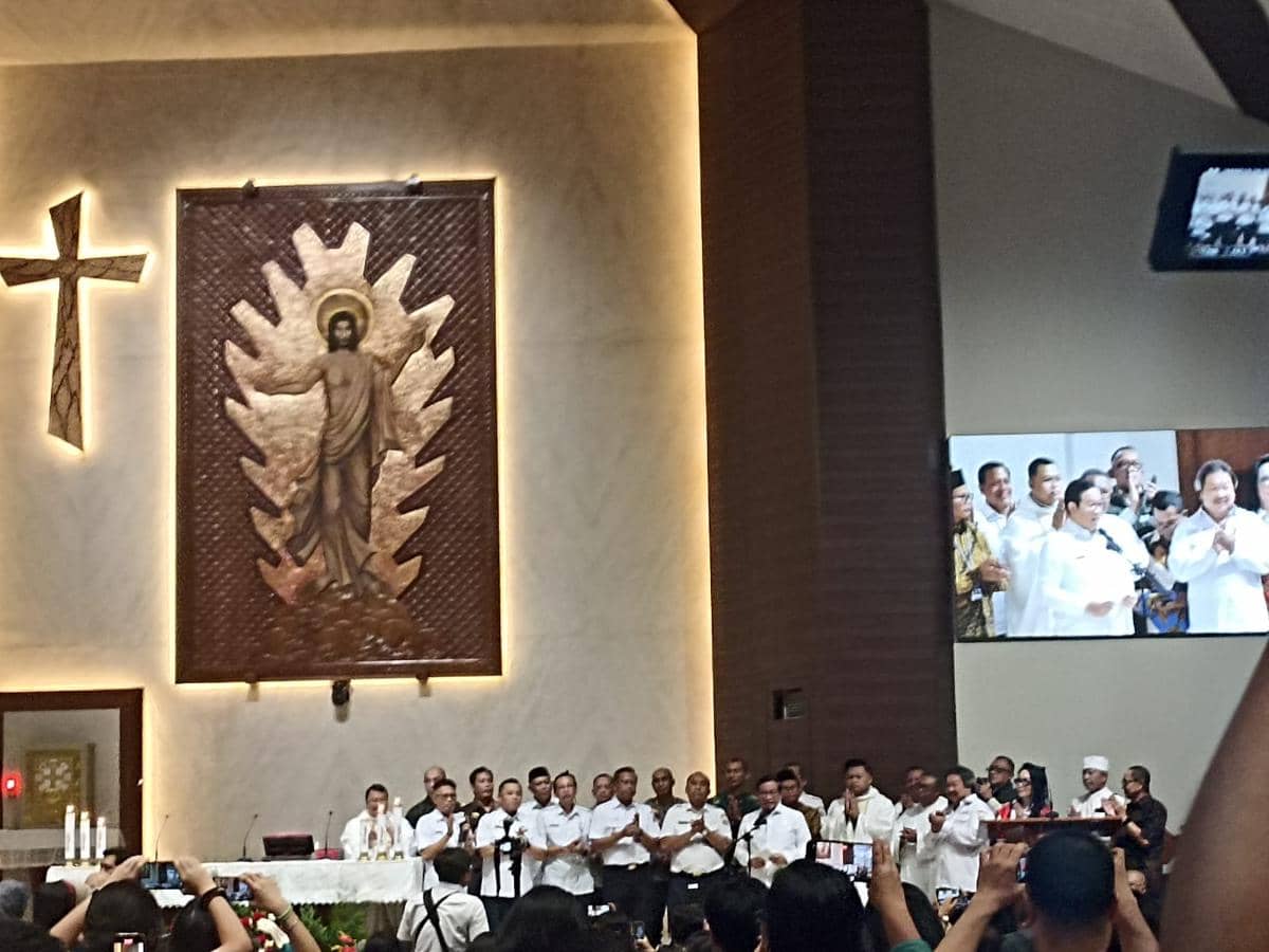 Pramono tinjau perayaan Natal di Kudus Keluarga