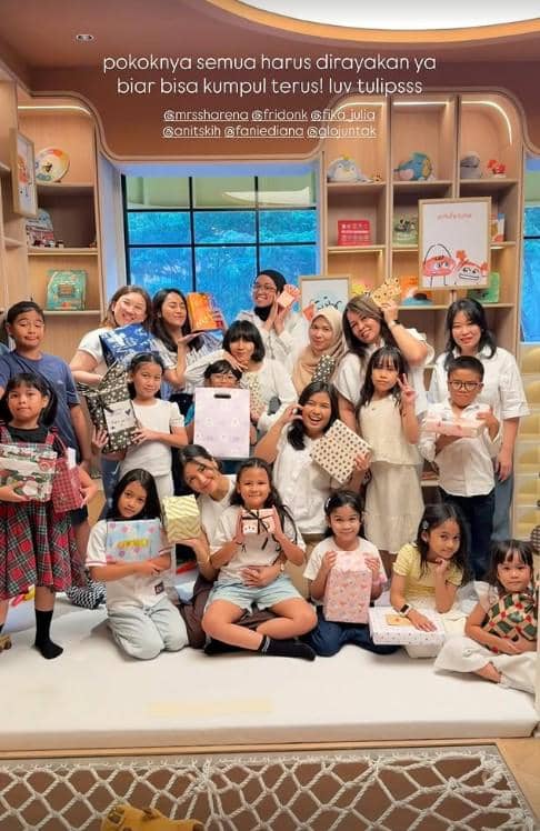 Makan Malam Artis Sambut Natal dan Tahun Baru 2026 (instagram.com/mrssharena)