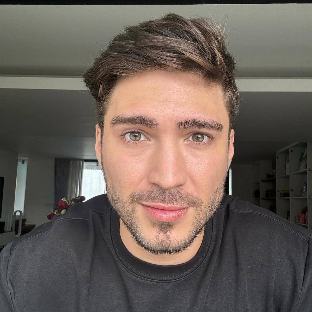 Eryck Amaral mantan suami Aura Kasih