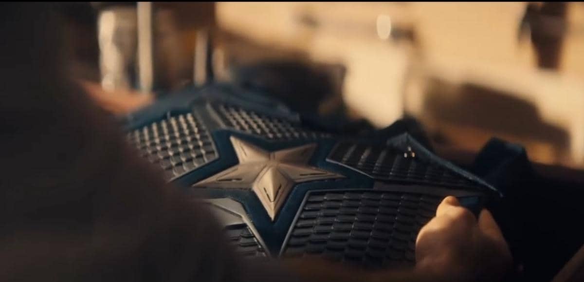 chris evans kembali ke marvel