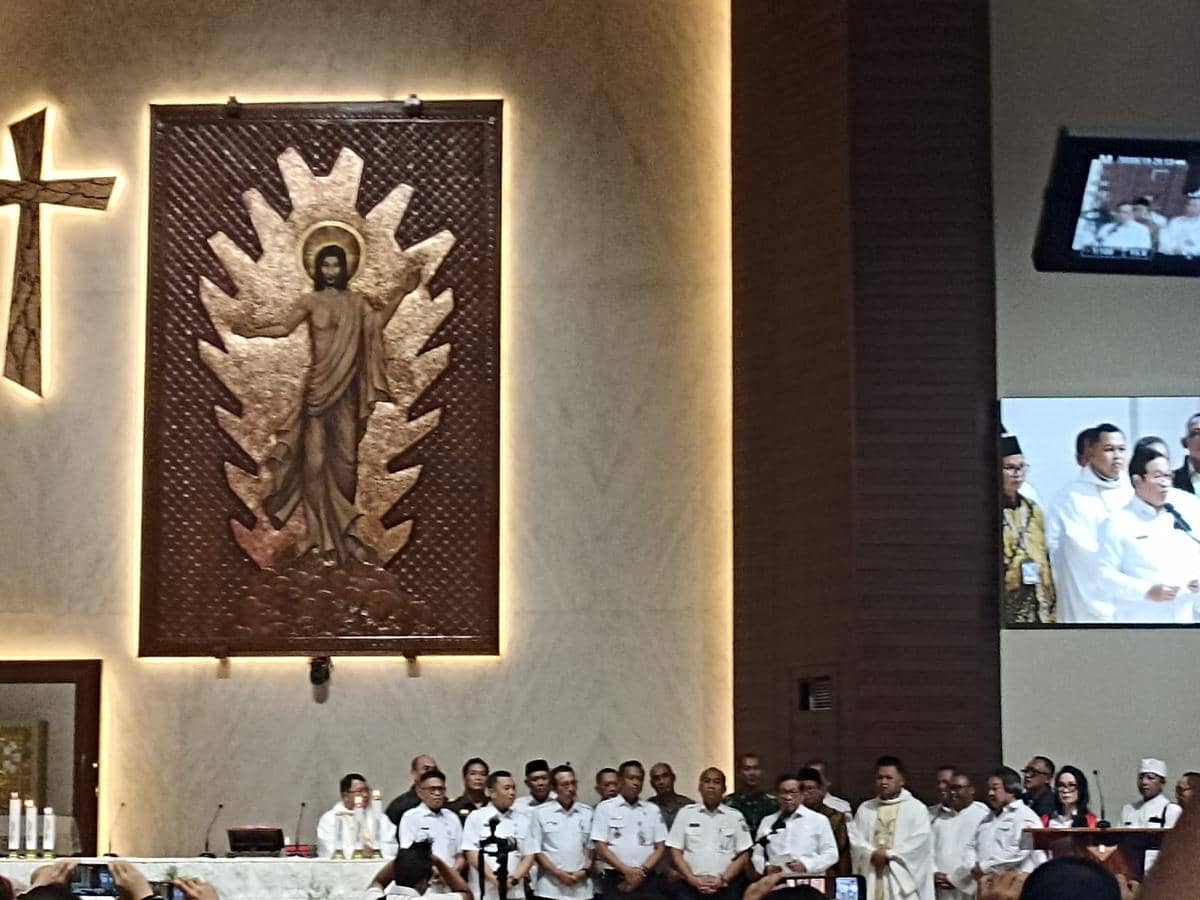 Pramono tinjau perayaan Natal di Kudus Keluarga