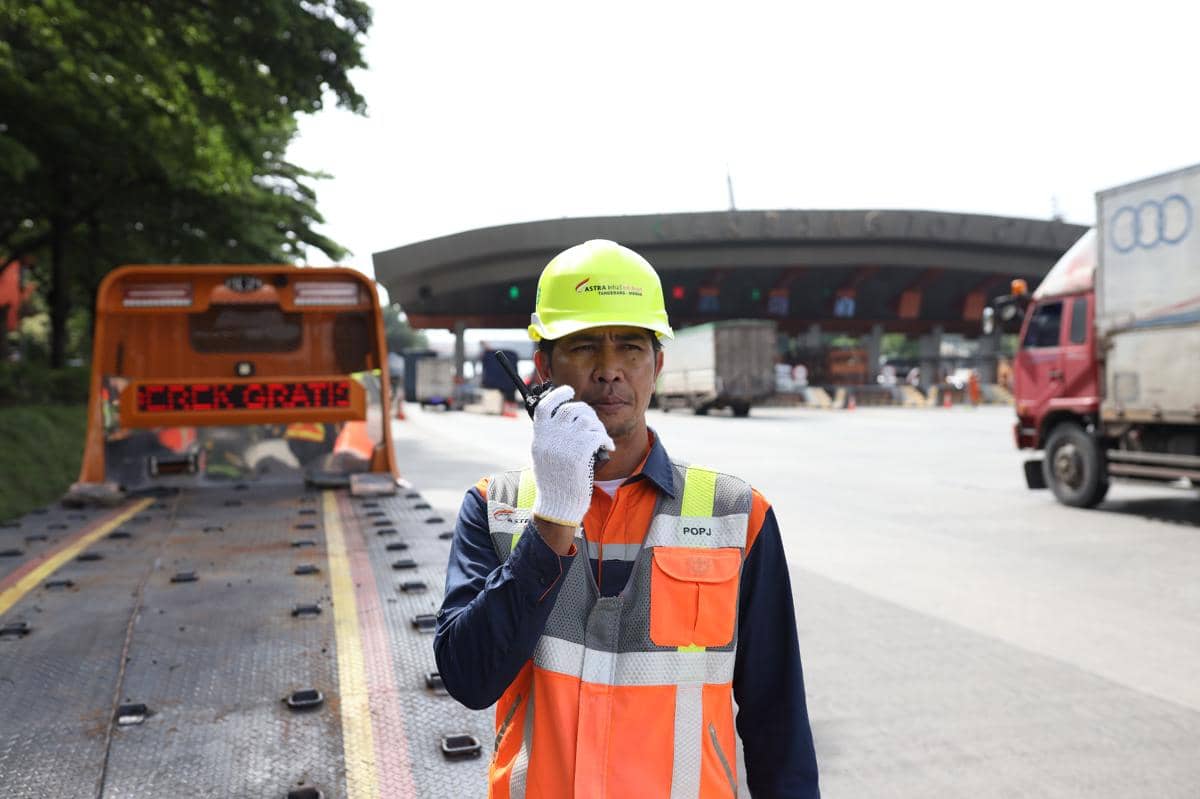 Ilustrasi Kesiagaan Petugas Layanan Jalan Tol