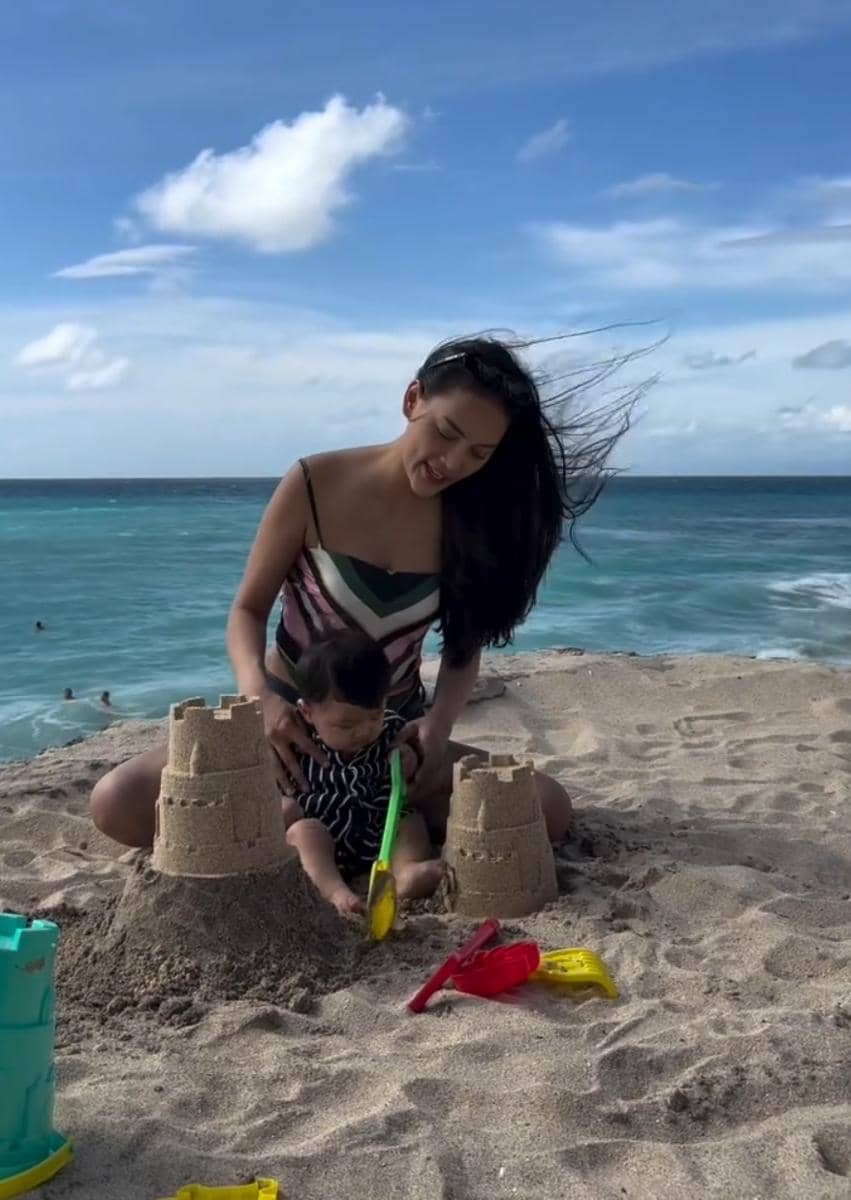 erika carlina dan anaknya