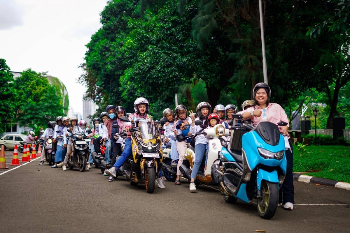Perayaan Hari Ibu bertajuk Ride With Moom 
