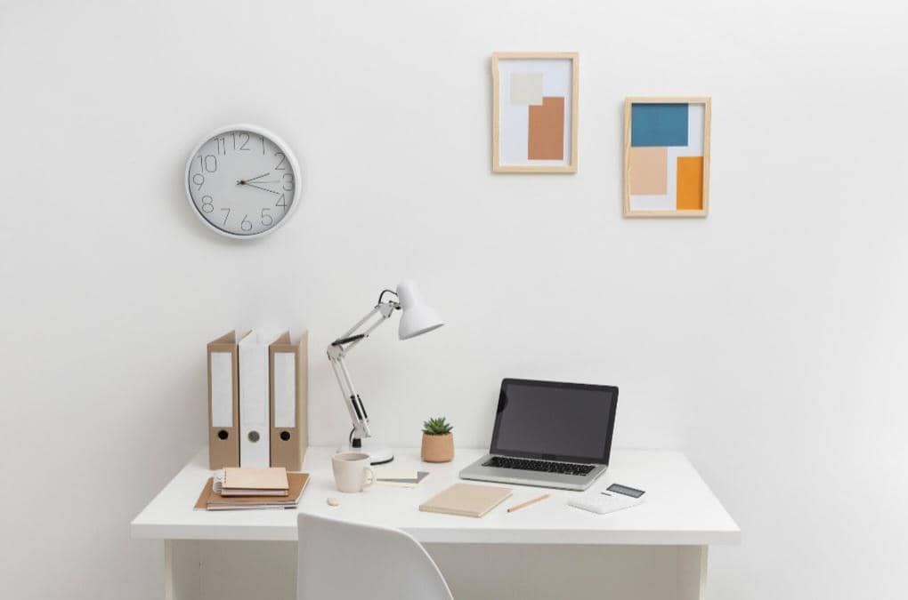 ilustrasi meja kerja