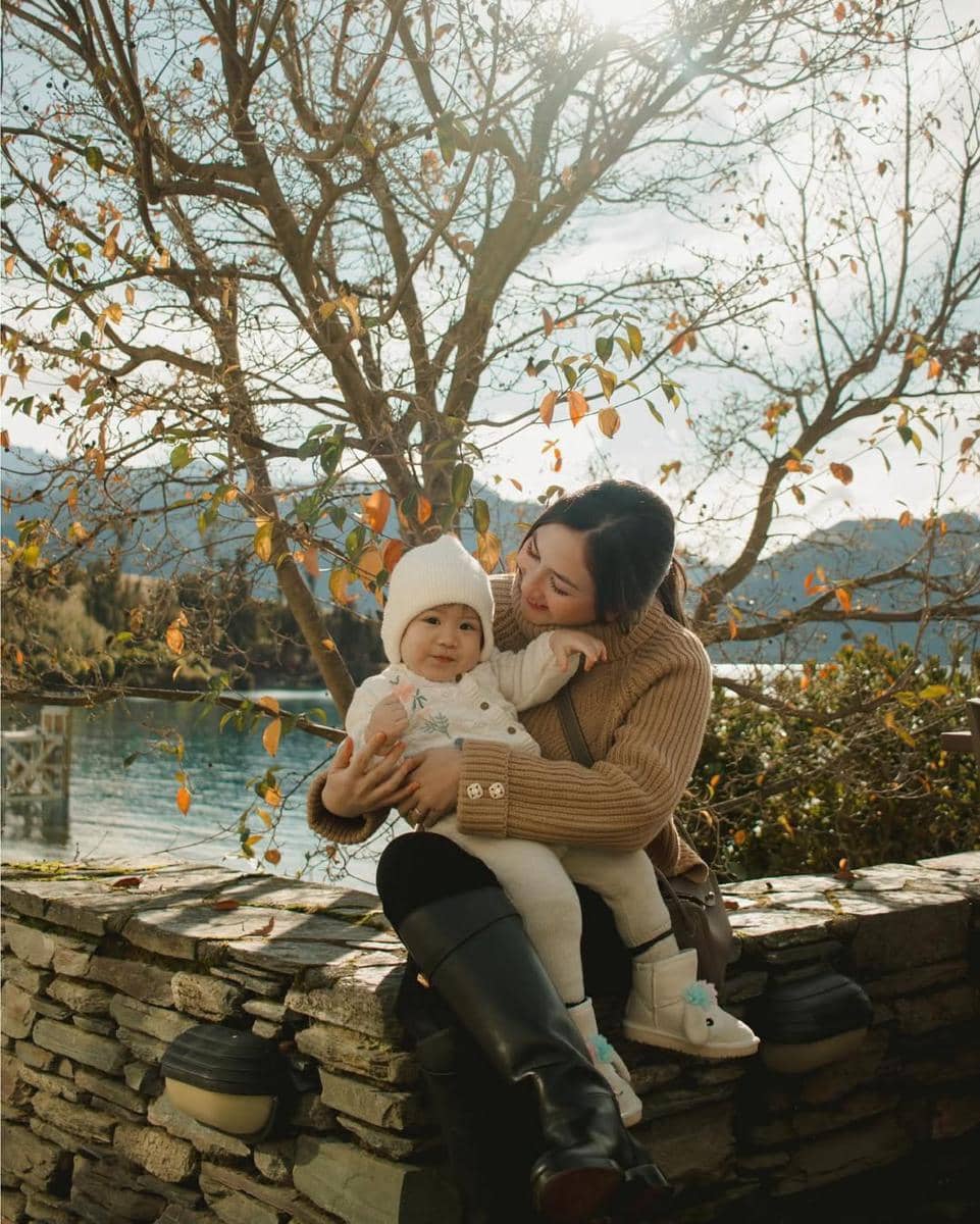 inspirasi OOTD ala Jessica Mila dan anaknya 