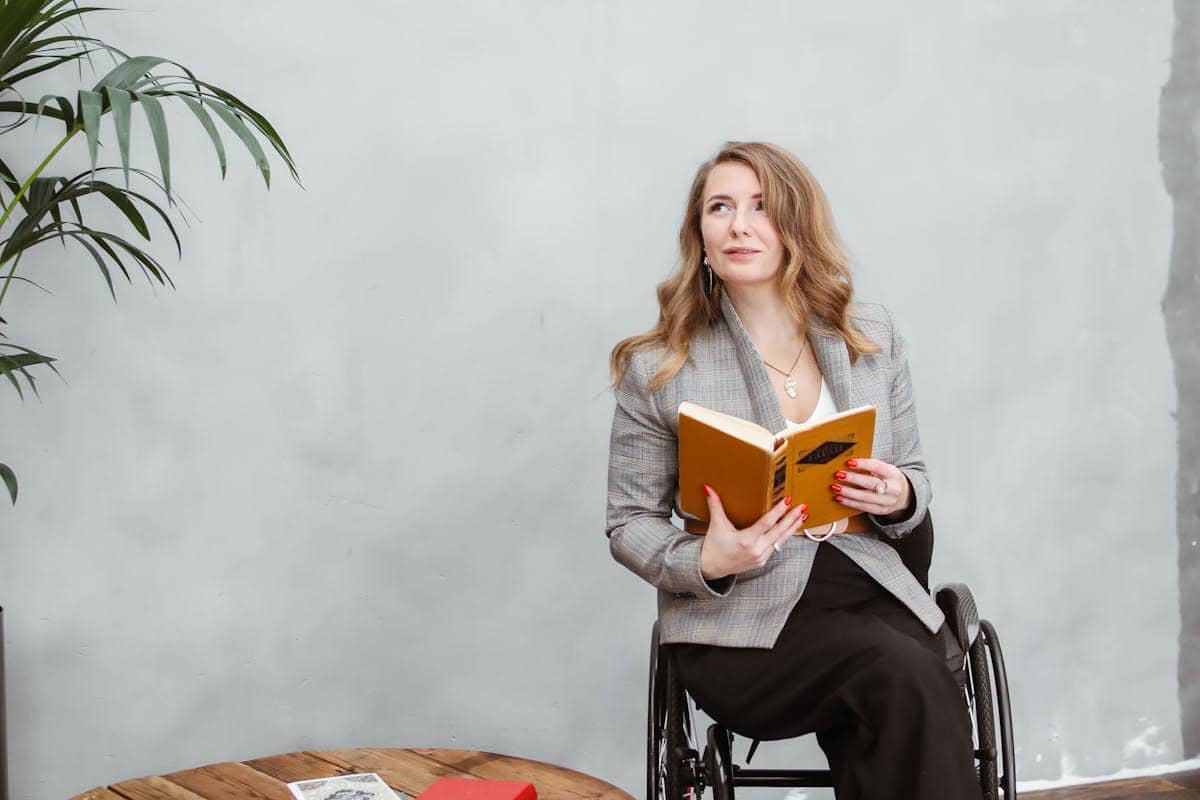 ilustrasi rekomendasi buku self-improvement terbaik tahun 2025