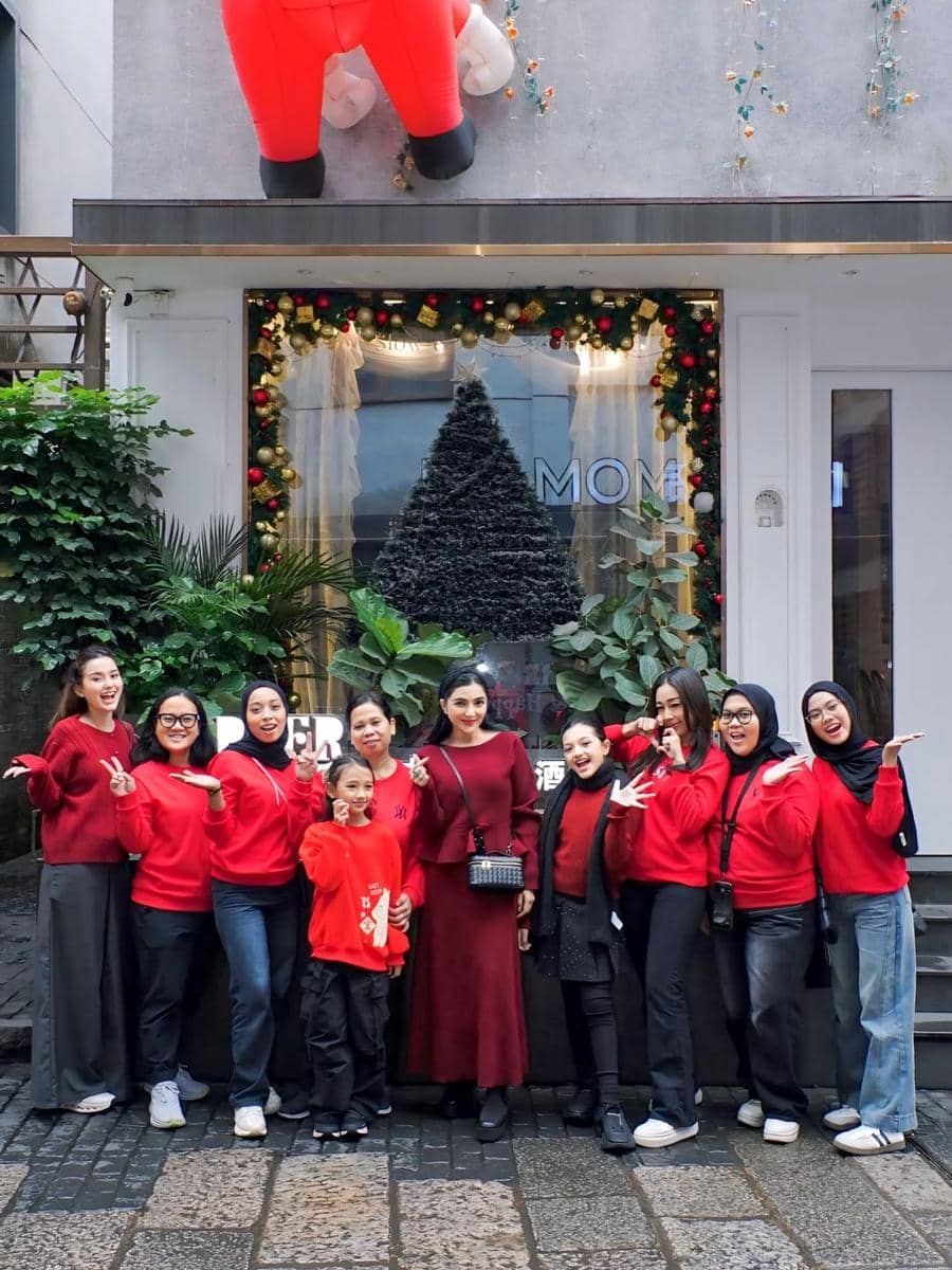 Keluarga Ashanty di Nantou Ancient City.