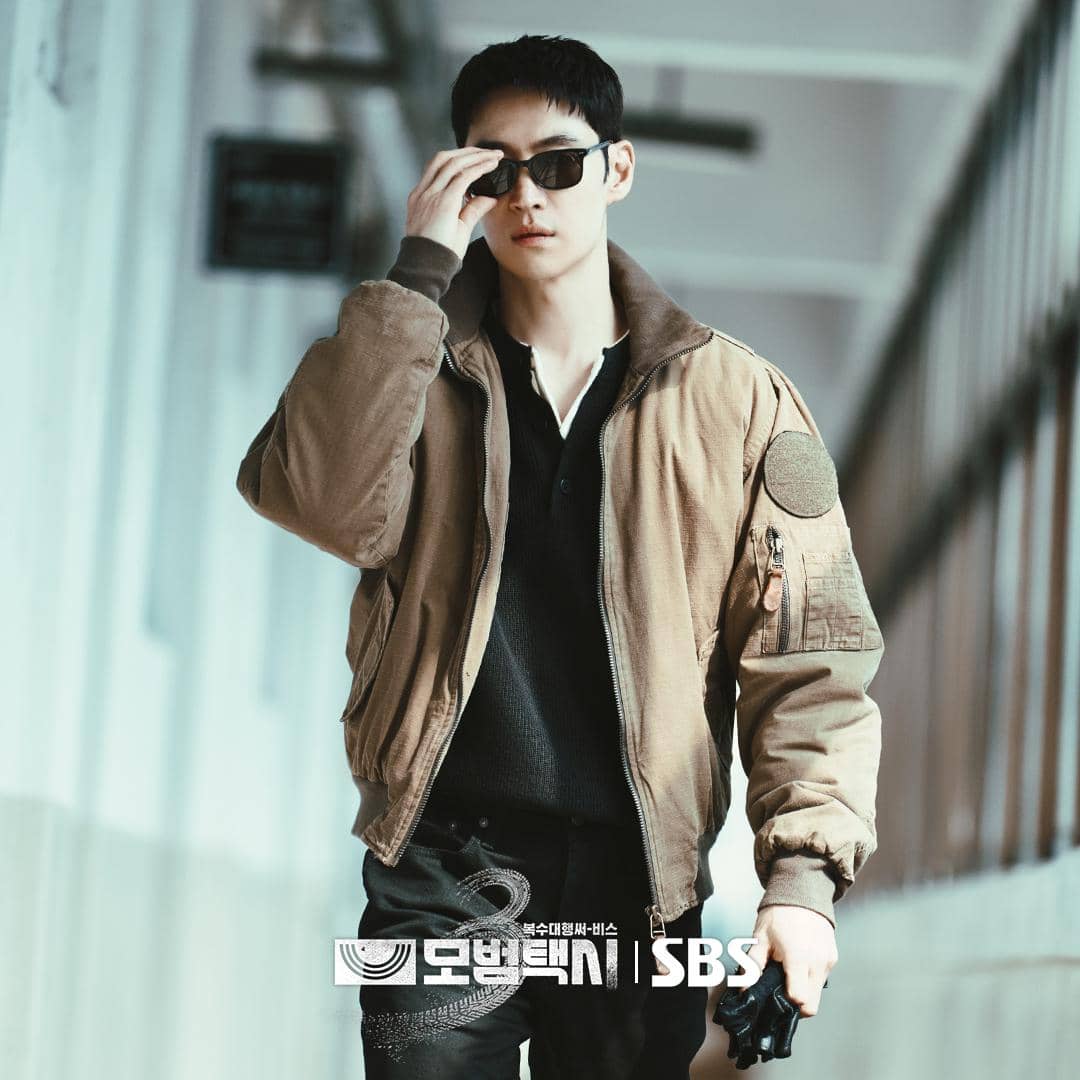 cuplikan drama Taxi Driver 3