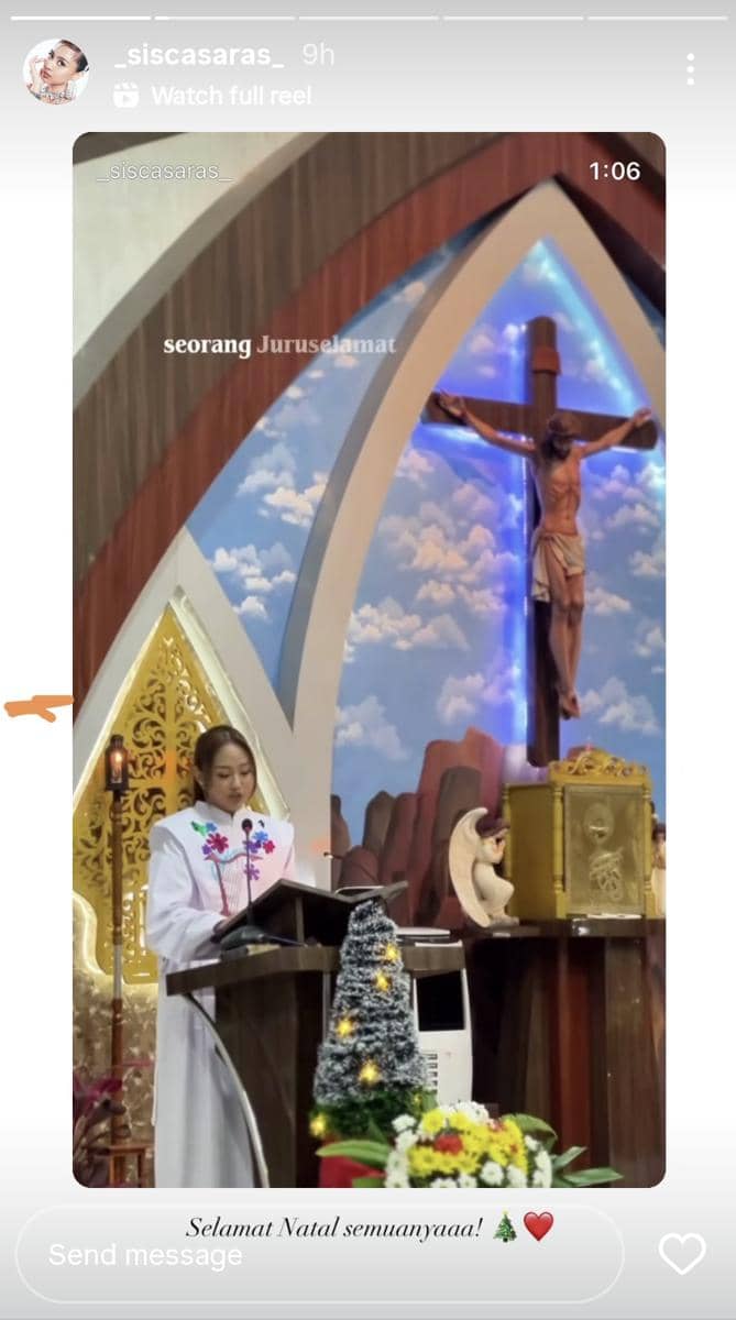 Sisca Saras membawakan mazmur di malam Natal 2025