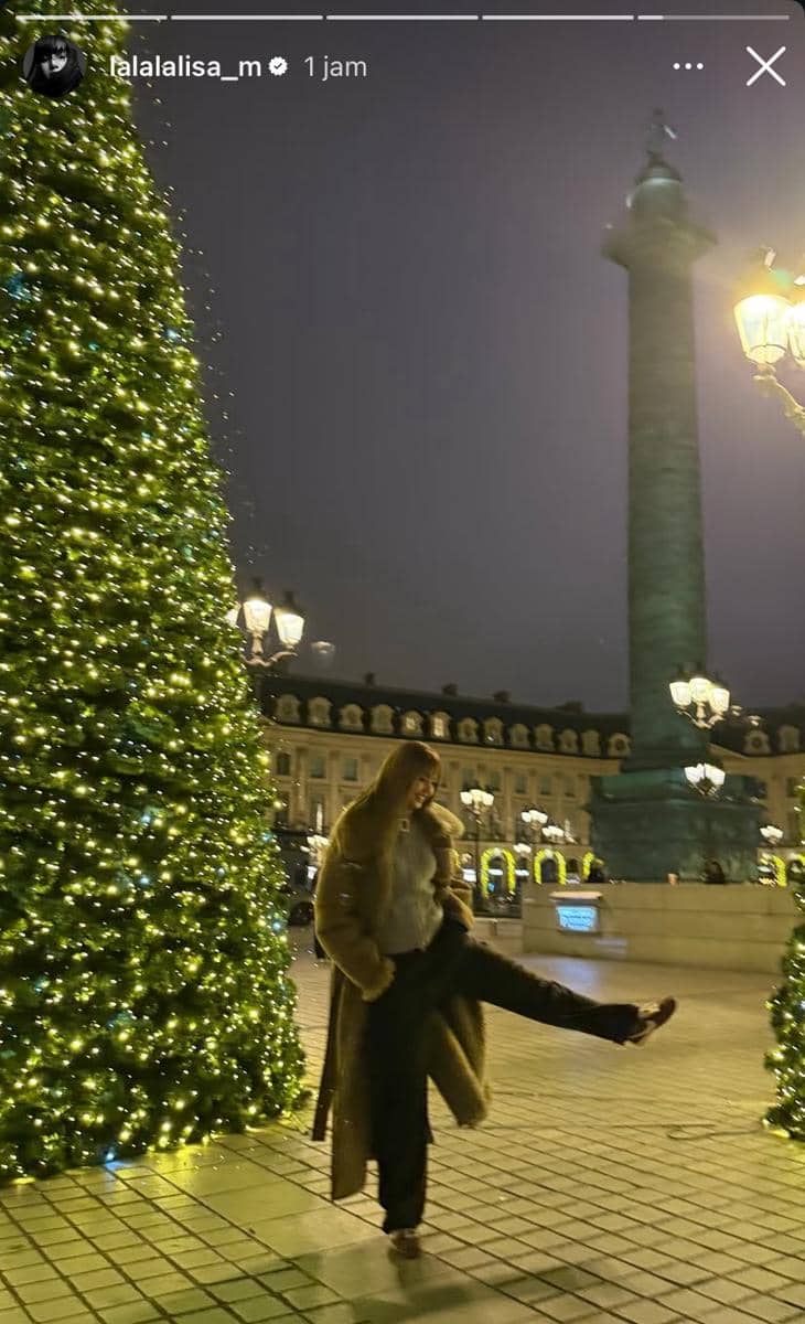 potret artis Korea rayakan Natal 2025