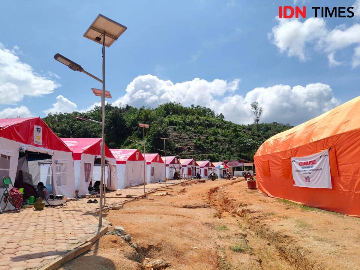 Posko Pengungsian Hutanabolon, Tapanuli Tengah.