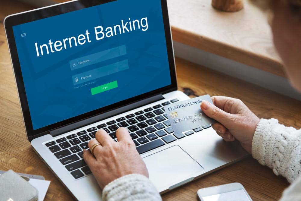 ilustrasi internet banking