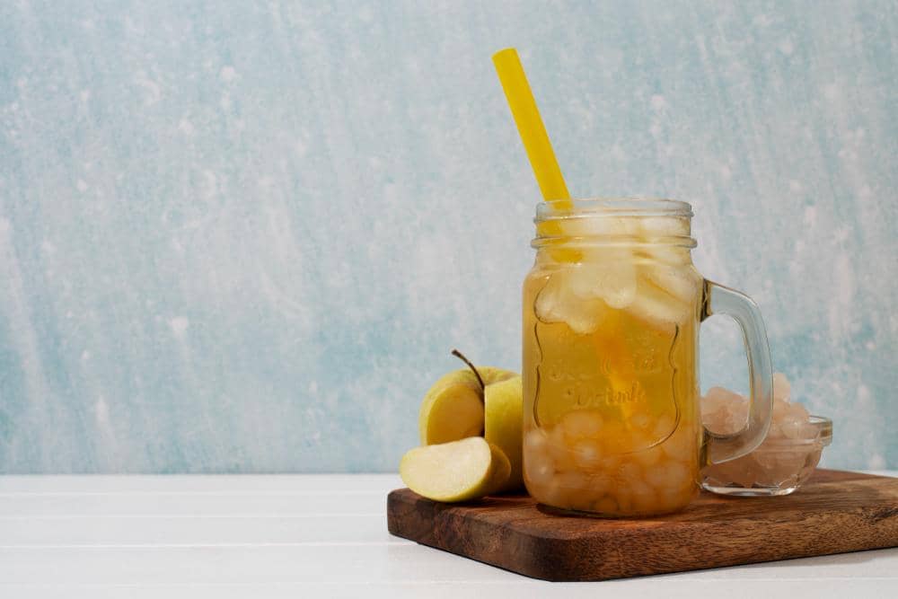 Apple ginger fizz mocktail.