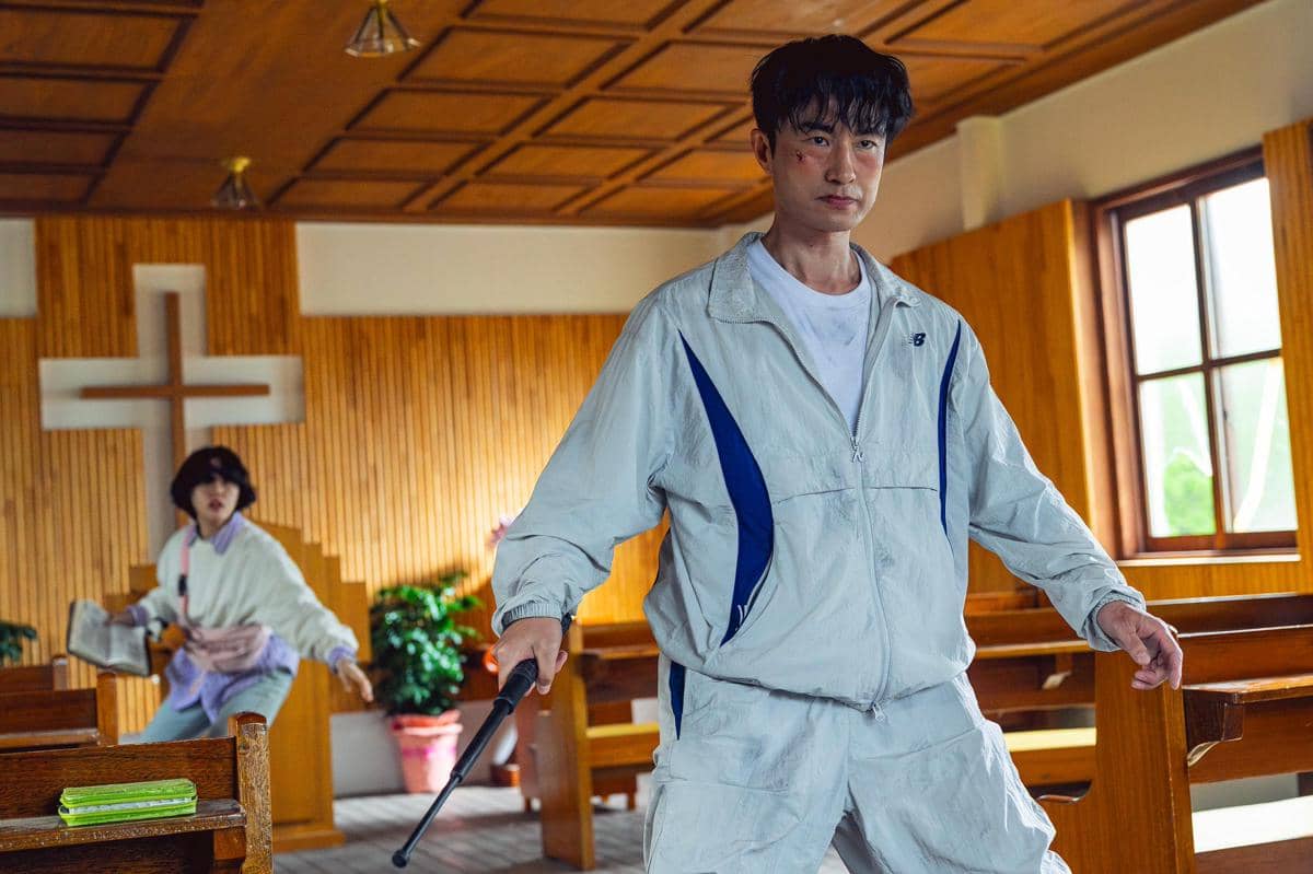 Kim Hyang Gi dan Kim Byung Chul di Cashero