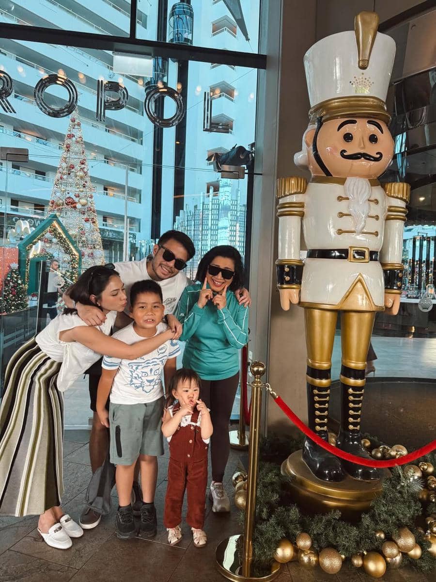 Jessica Mila liburan di Australia.