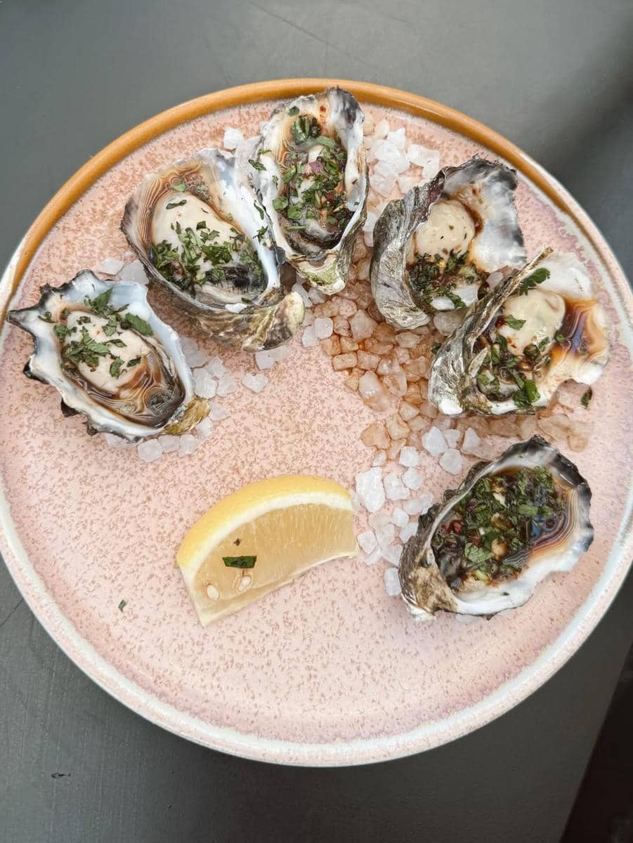 Jessica Mila liburan di Australia.