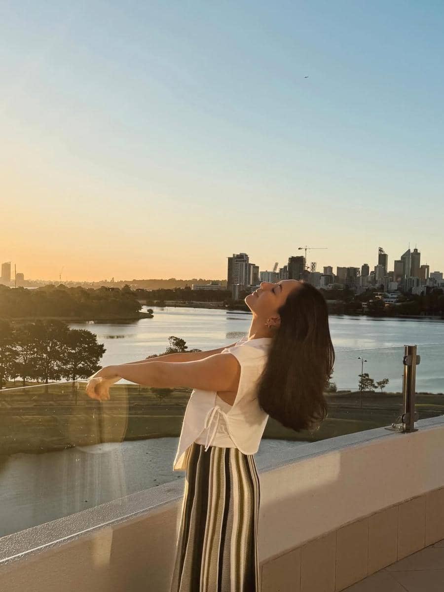 Jessica Mila liburan di Australia.