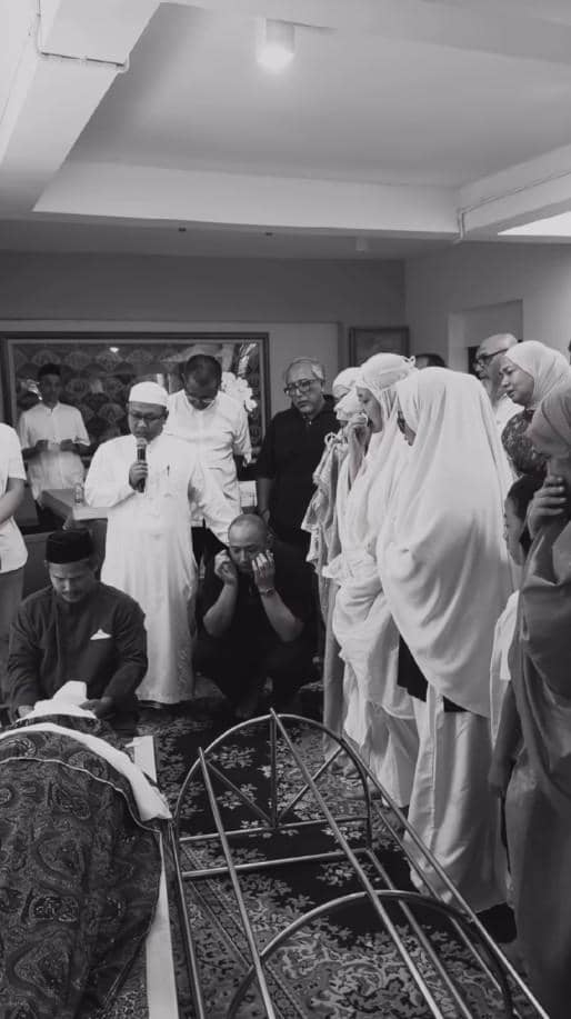 Pemakaman Kakak Tiko Aryawardhana (instagram.com/tikoaryawardhana)