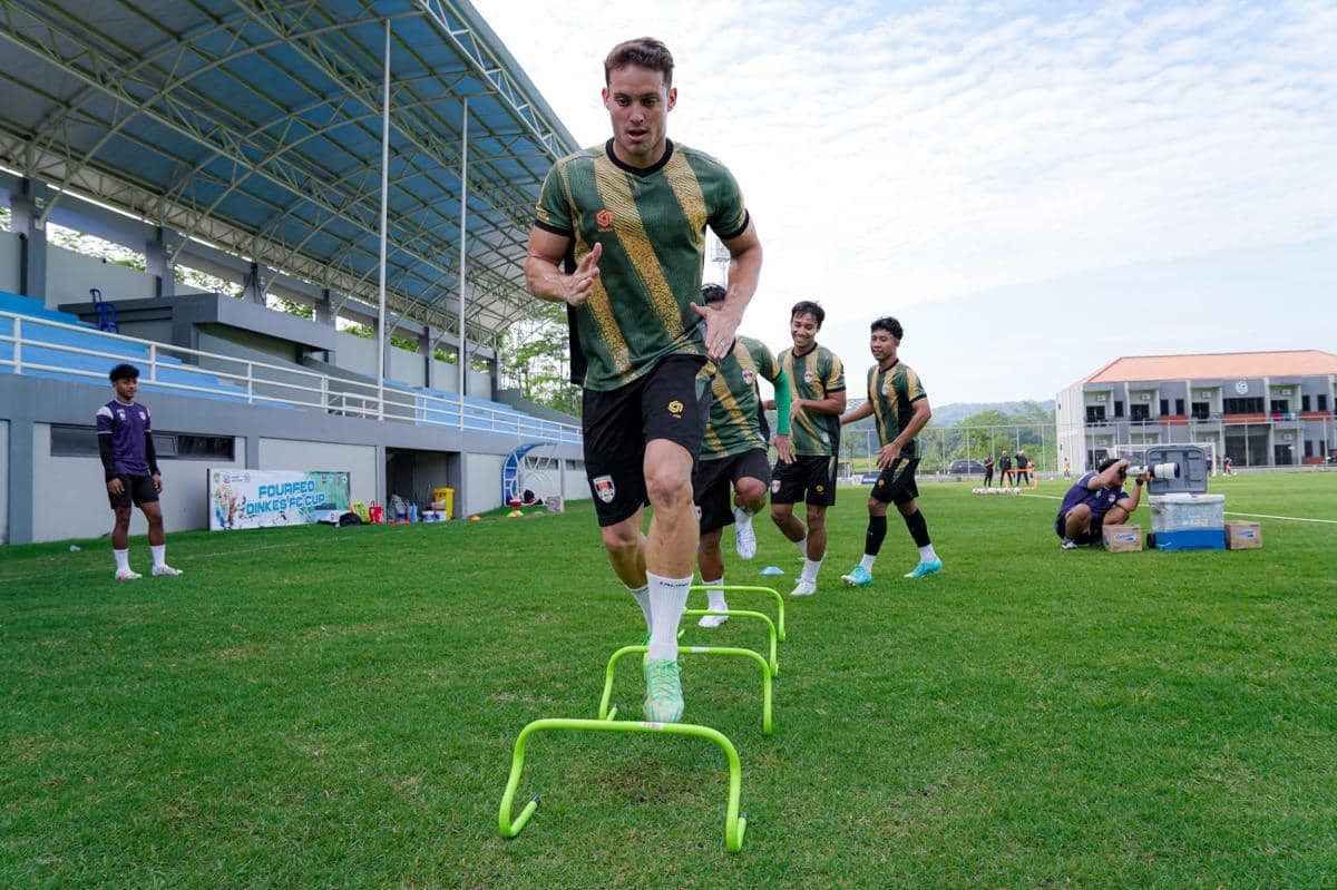 kendal tornado fc, patrick cruz, ktfc latihan