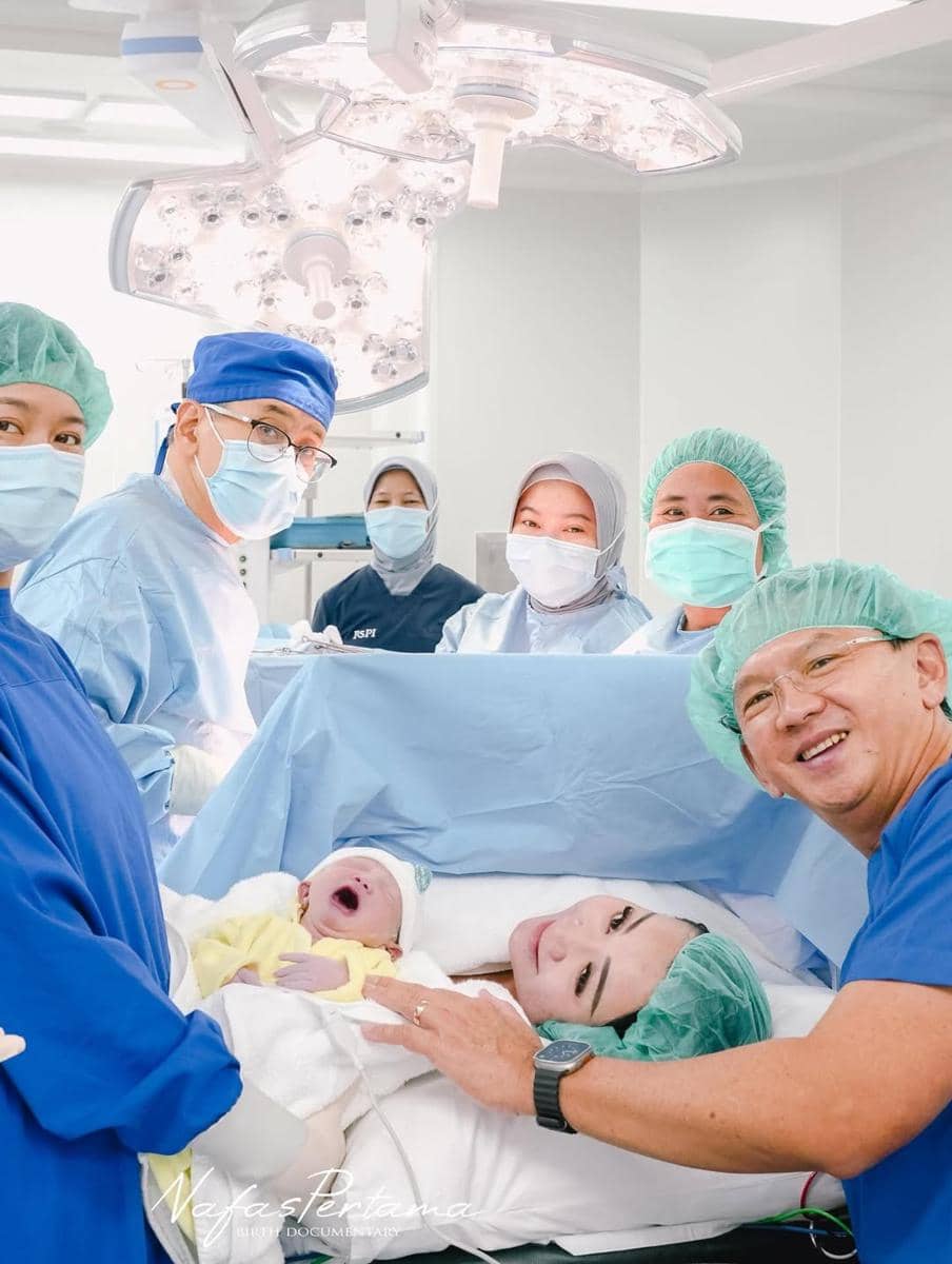 Puput Nastiti Devi, Istri Ahok, Melahirkan Anak Ketiga (instagram.com/basukibtp)