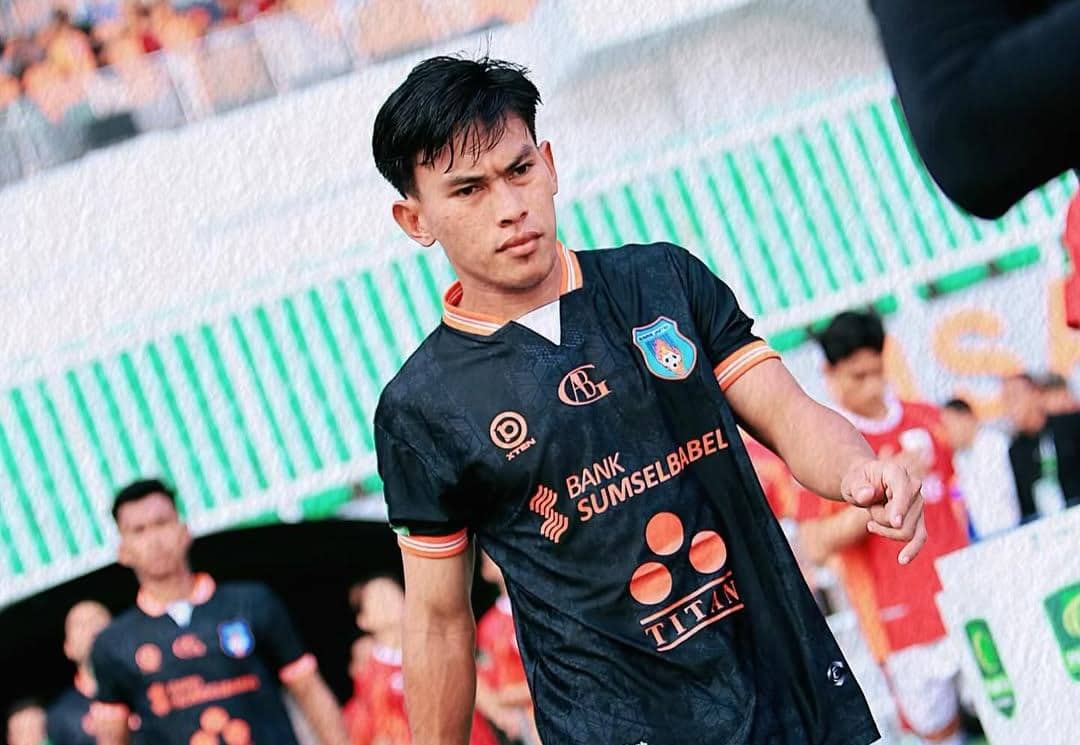 Bek kanan Sumsel United Agim Fariansyah