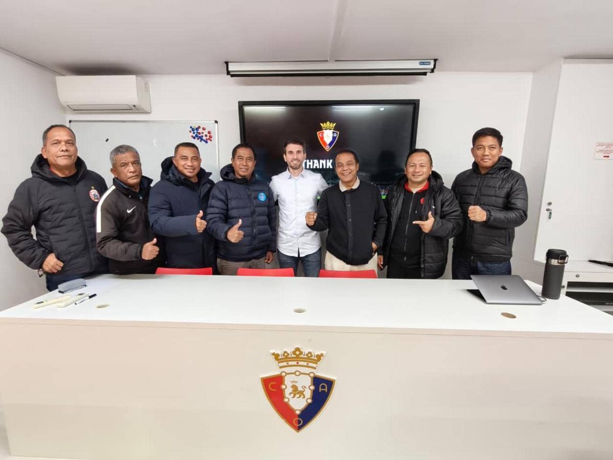 Eks Timnas Indonesia belajar langsung di akademi Osasuna