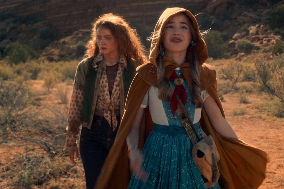 Holly dan Max di Stranger Things season 5 volume 2 