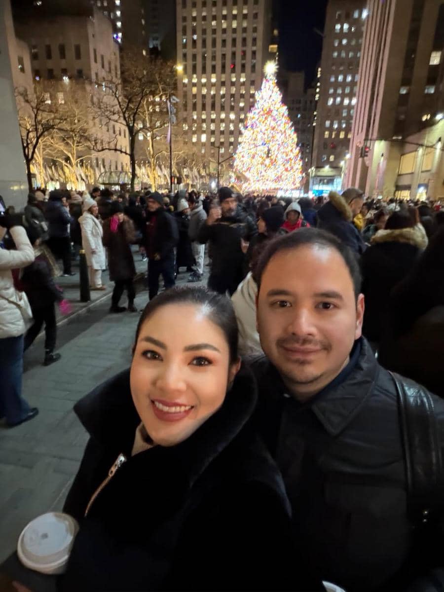 Nindy Ayunda menikmati liburan akhir tahun di New York.