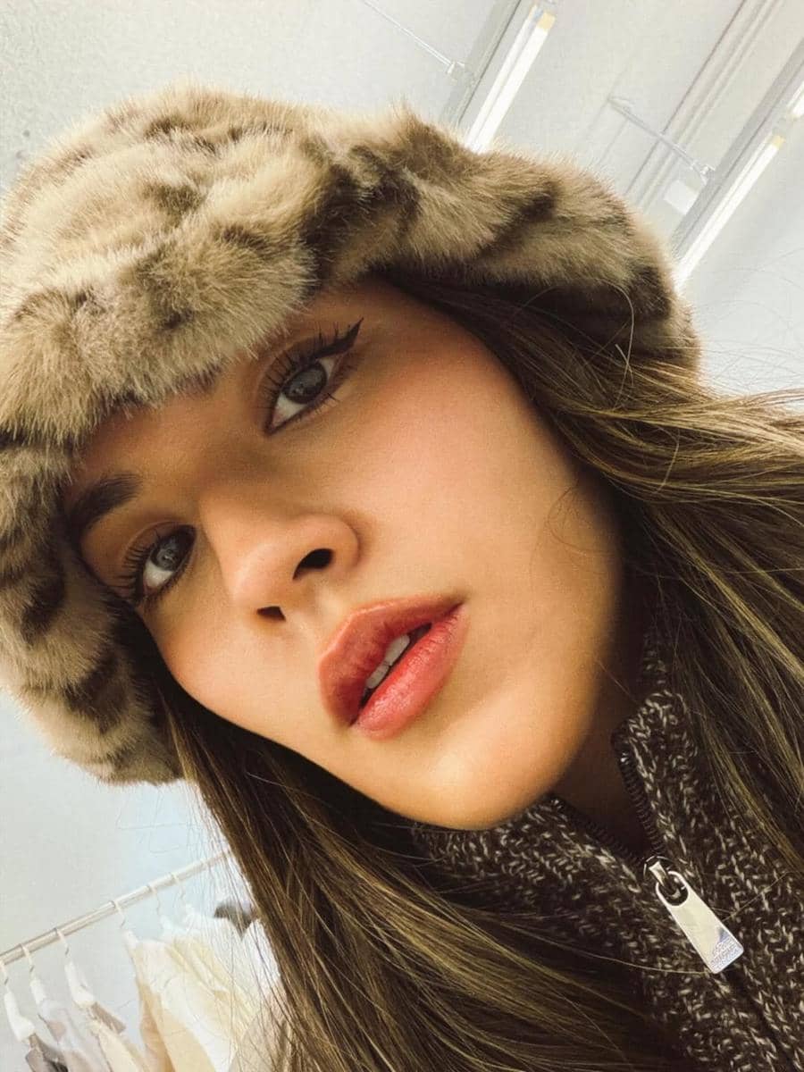 Raisa dan Zalina liburan musim dingin di Korea Selatan.