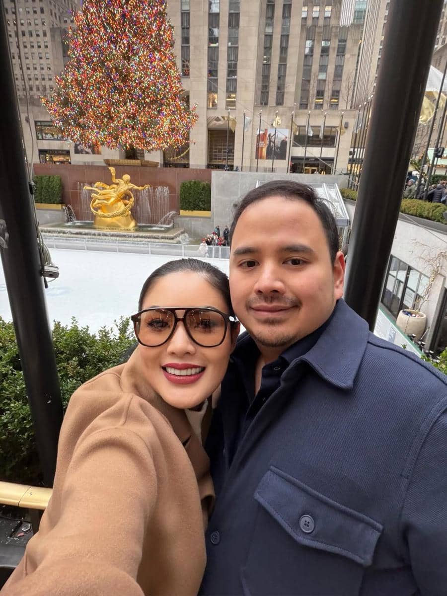 Nindy Ayunda menikmati liburan akhir tahun di New York.