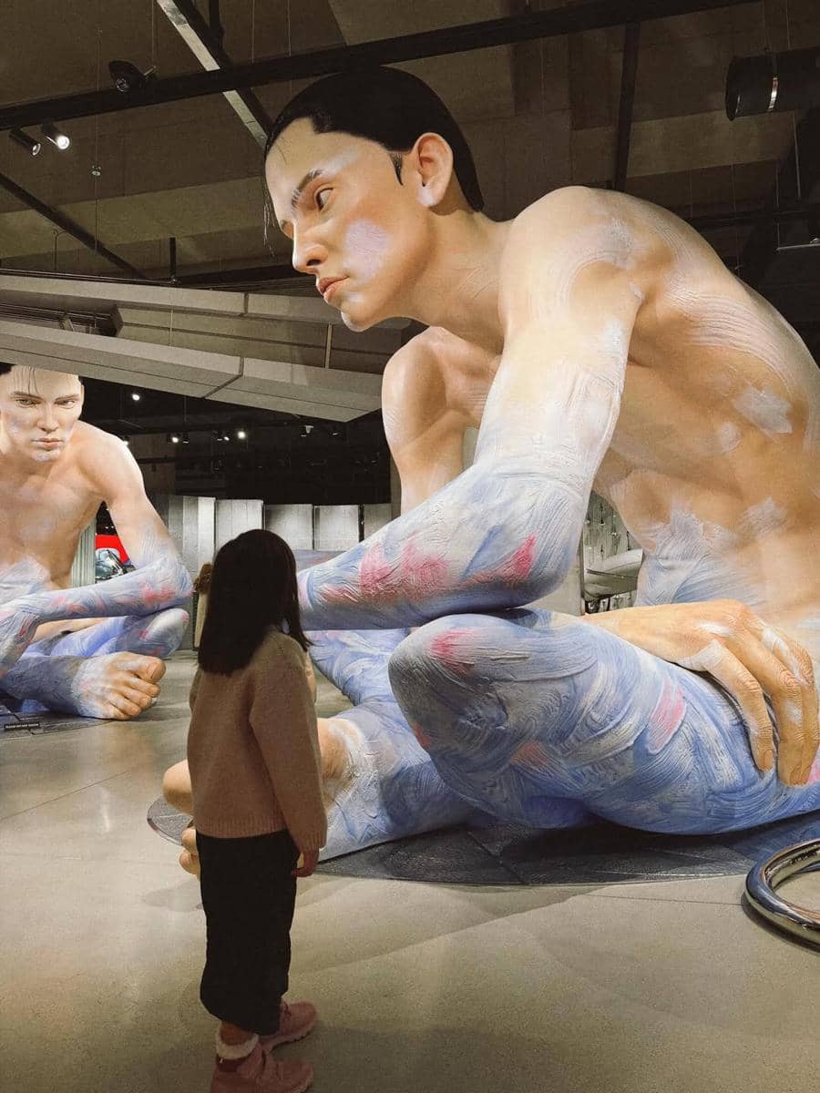 Raisa dan Zalina liburan musim dingin di Korea Selatan.