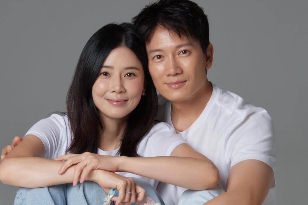 Lee Bo Young dan Ji Sung