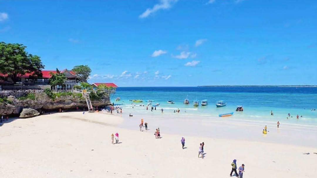 Potret Pantai Tanjung Bira, Bulukumba