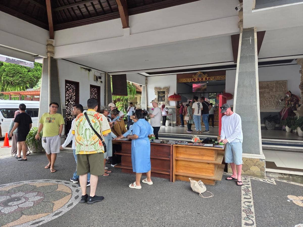 Diterpa Isu Bali Sepi, DTW Ulundanu Beratan Diserbu Wisatawan