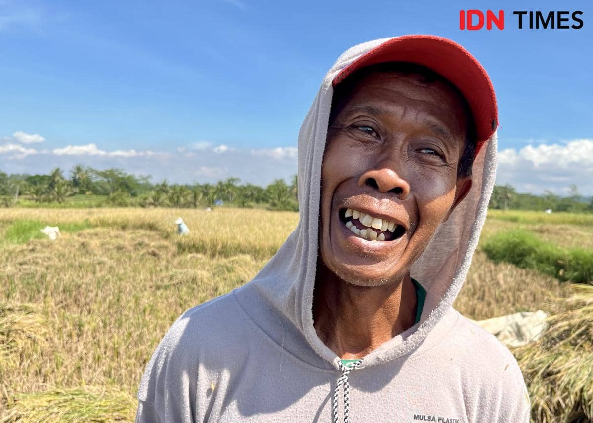 Sukardi, salah satu petani asal Desa Candiretno, Kecamatan Secang, Kabupaten Magelang. (IDN Times/Dhana Kencana)