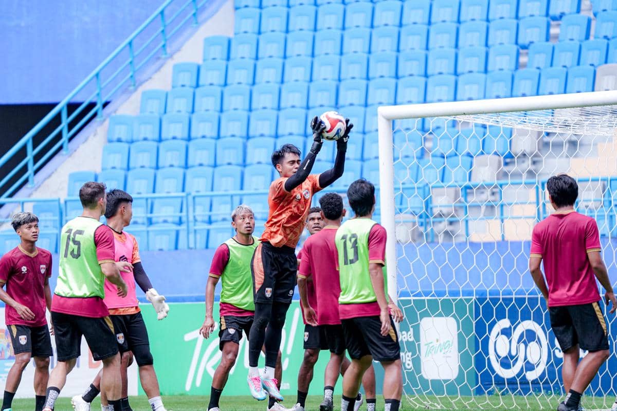 Kendal Tornado FC, ktfc latihan, pemain ktfc