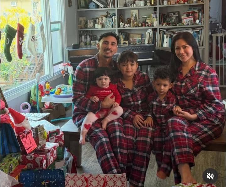 Jessica Iskandar libur nataru di Amerika