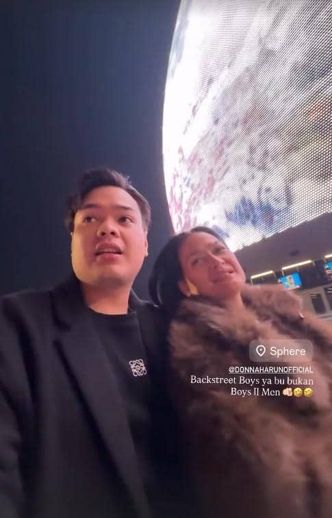 Donna Harun Nonton Konser Backstreet Boys di Las Vegas (instagram.com/jejesoekarno)