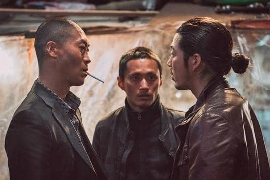 potret Kim Sung Kyu di film The Outlaws