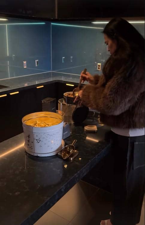 Donna Harun Nonton Konser Backstreet Boys di Las Vegas (instagram.com/jejesoekarno)