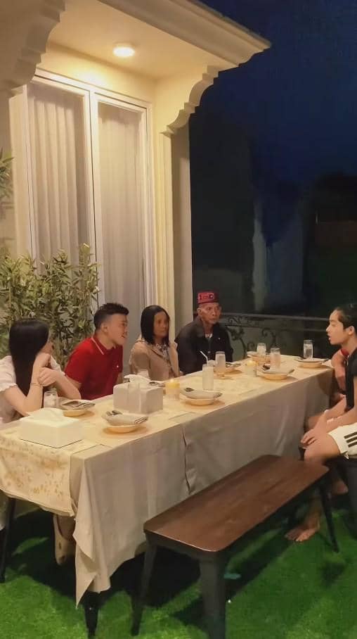 Betrand Peto Bertemu Keluarganya dari NTT ke Jakarta (instagram.com/ruben_onsu)