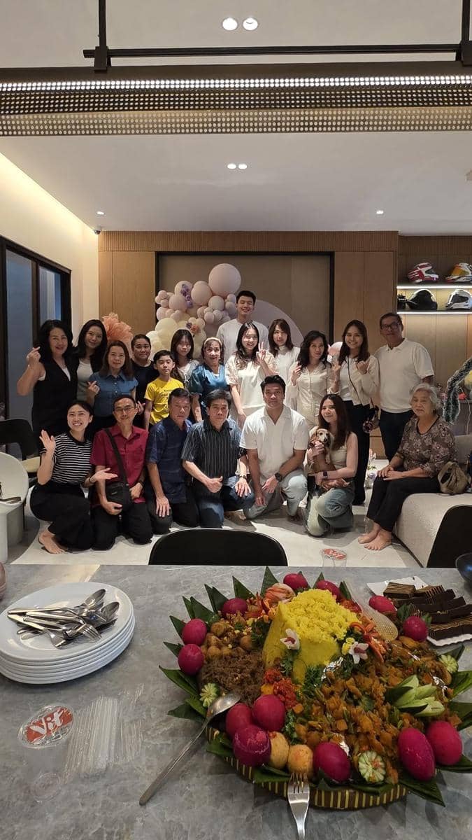 perayaan satu bulan anak Nita Vior (instagram.com/nitavior)