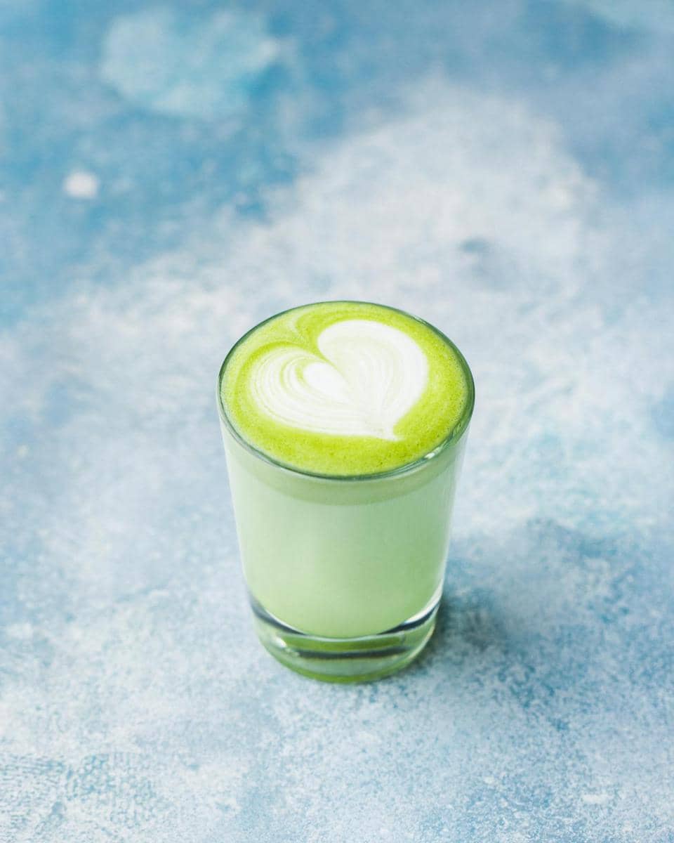 ilustrasi coconut matcha cloud 