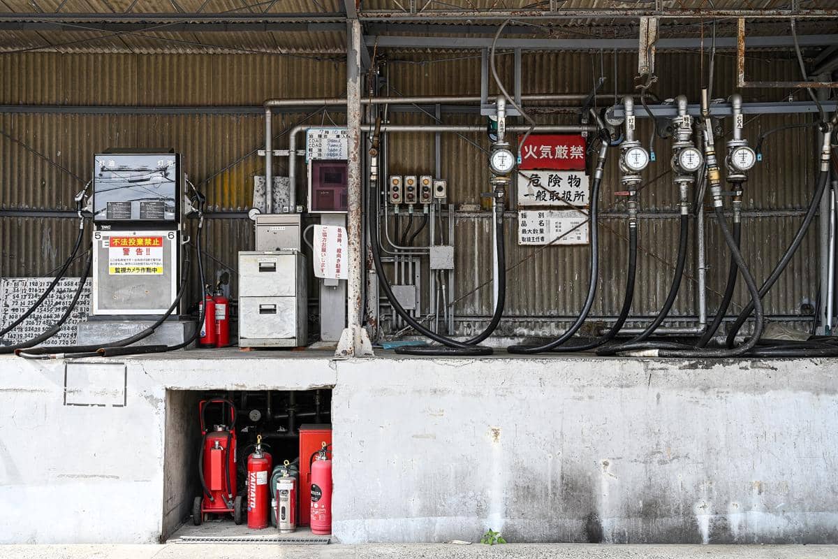 ilustrasi eksperimen pengembangan teknologi pemadam api infrasonik